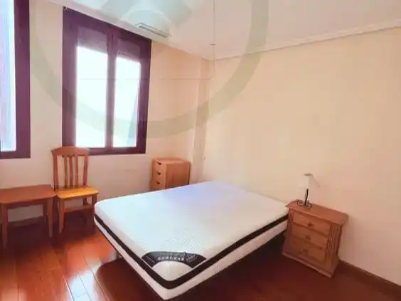 Schlafzimmer von Wohnungen zur Miete in  Madrid Capital mit Klimaanlage