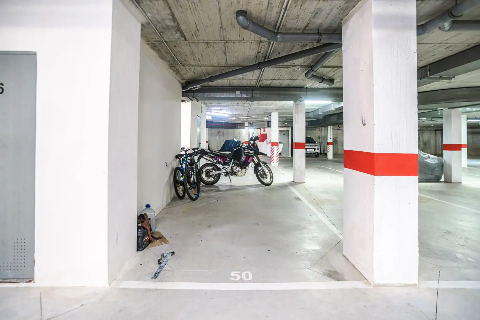 Aparcament de Apartament en venda en Cartagena amb Parquet, Terrassa i Balcó