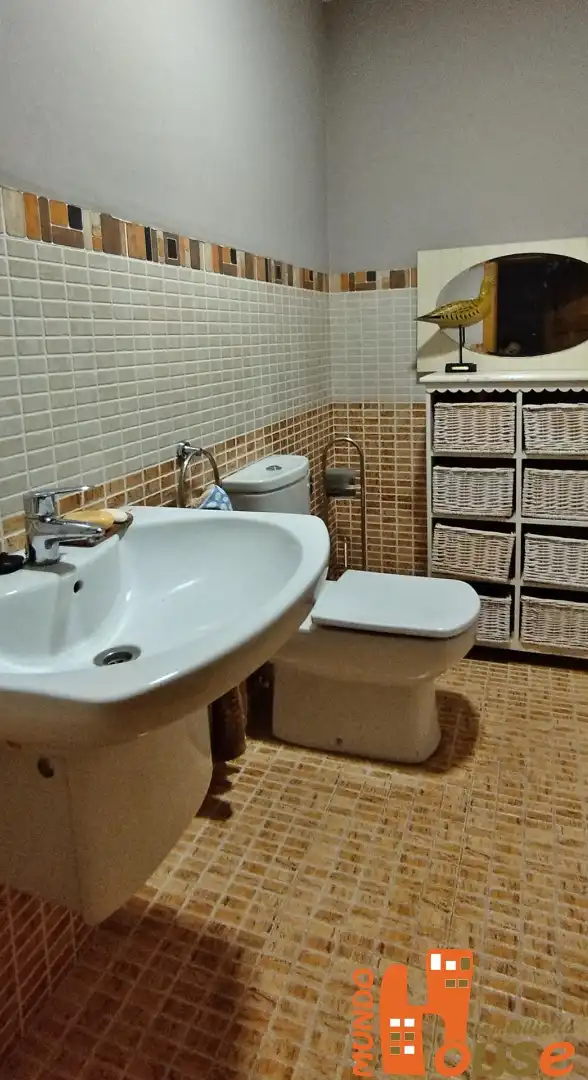 Baño de Casa o chalet en venta en Real Sitio de San Ildefonso con Calefacción y Terraza