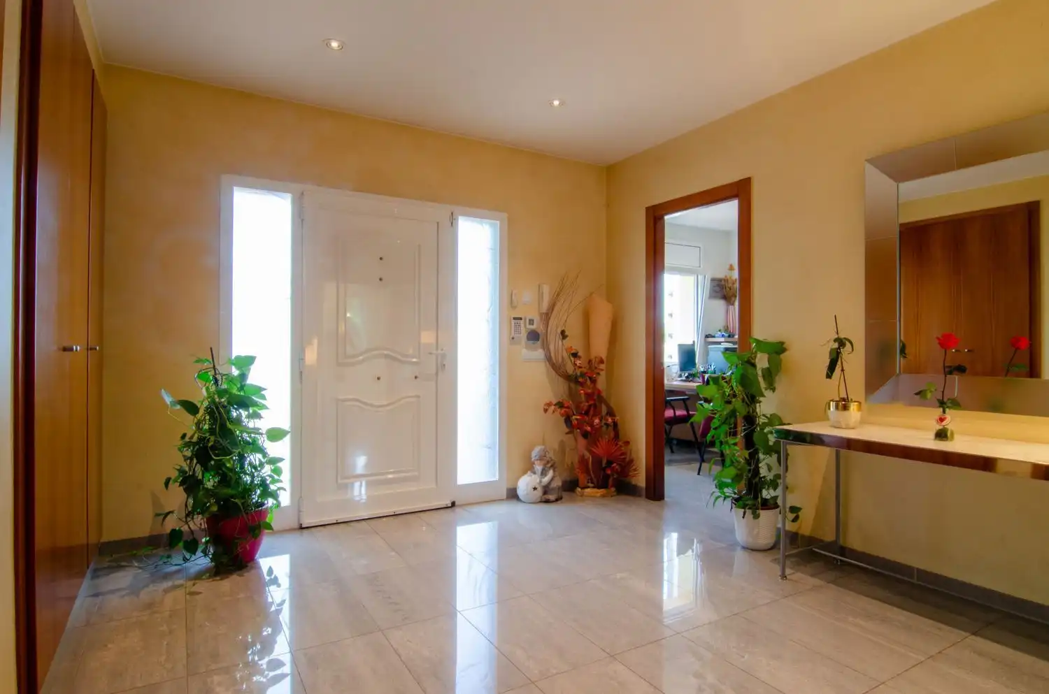 Detached house with pool for sale in Calle de Juli Cèsar, imagen 5