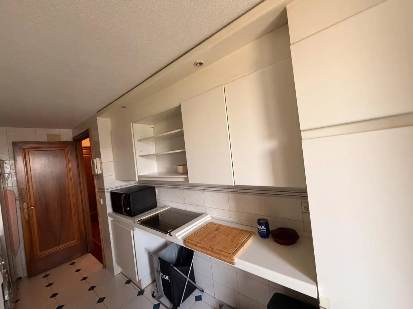 Kitchen of Flat for rent in Madrid  with Private garden, Swimming Pool and Balcony