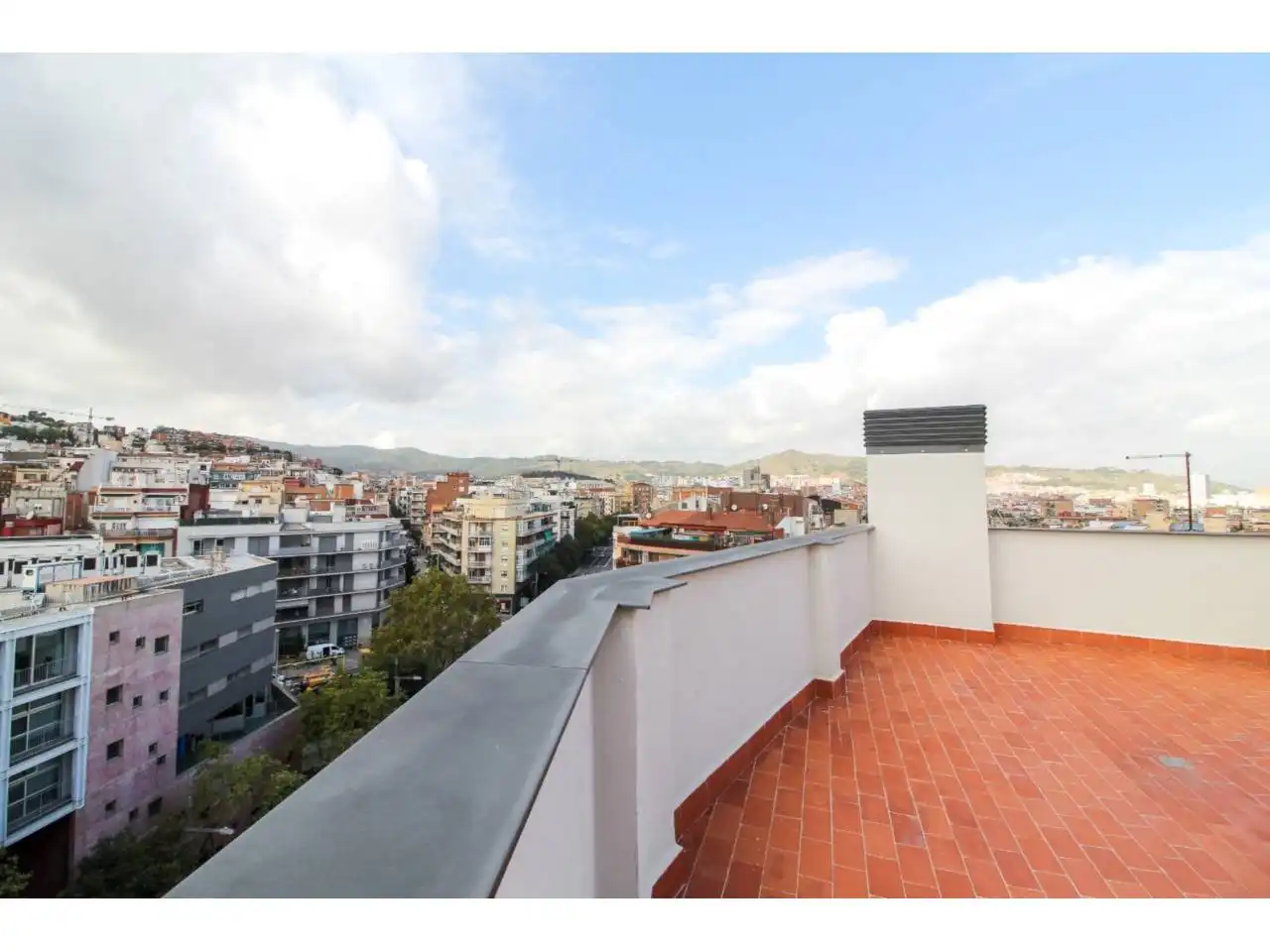 Terrace of Flat for rent in Barcelona  with Air Conditioner, Heating and Parquet flooring