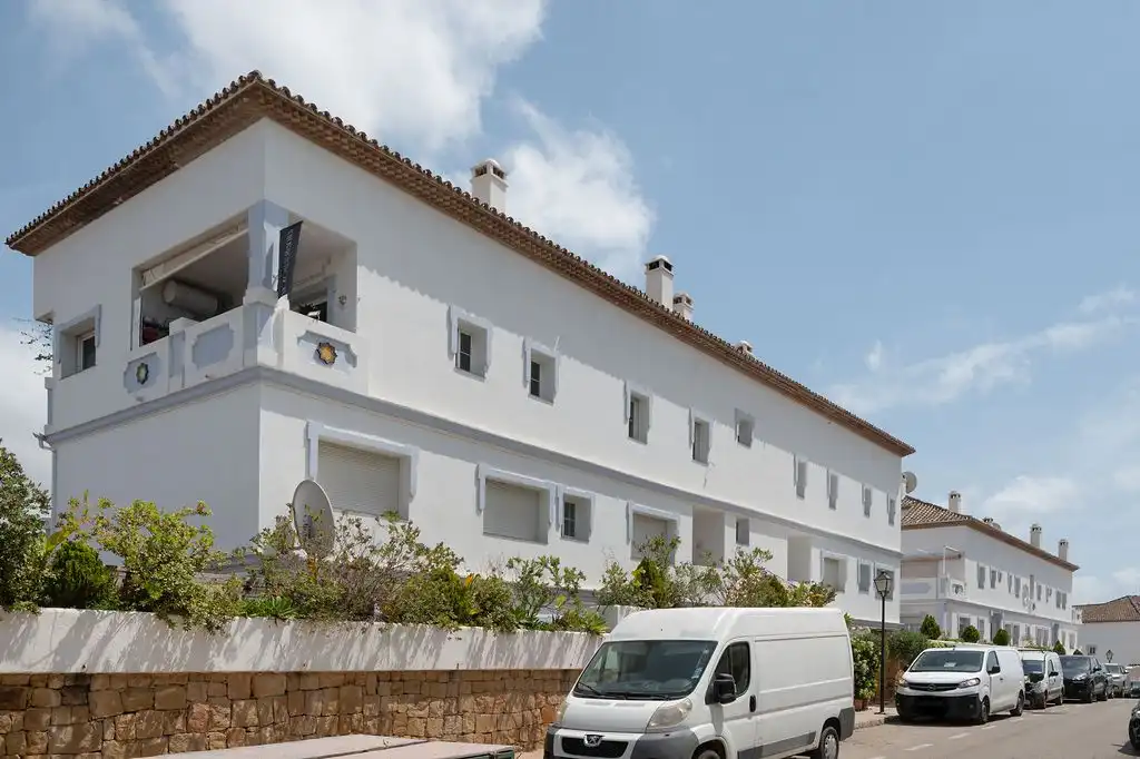 Exterior view of Duplexes for sale in Marbella  with Heating, Terrace and Community pool