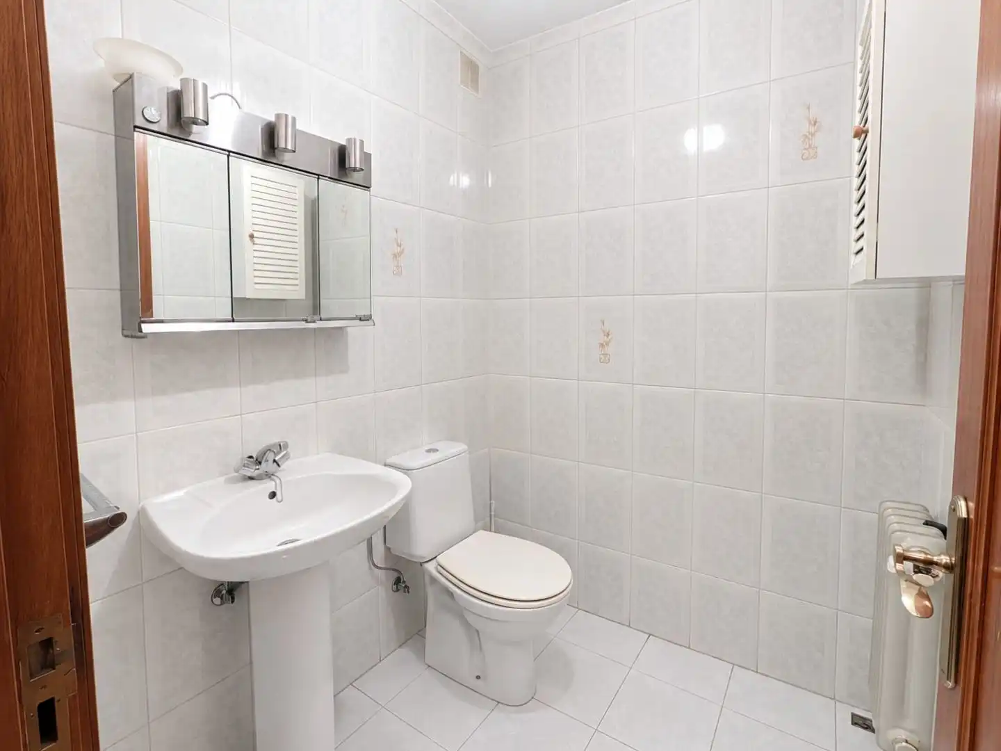 Badezimmer von Wohnung zum Verkauf in El Barraco , Ávila