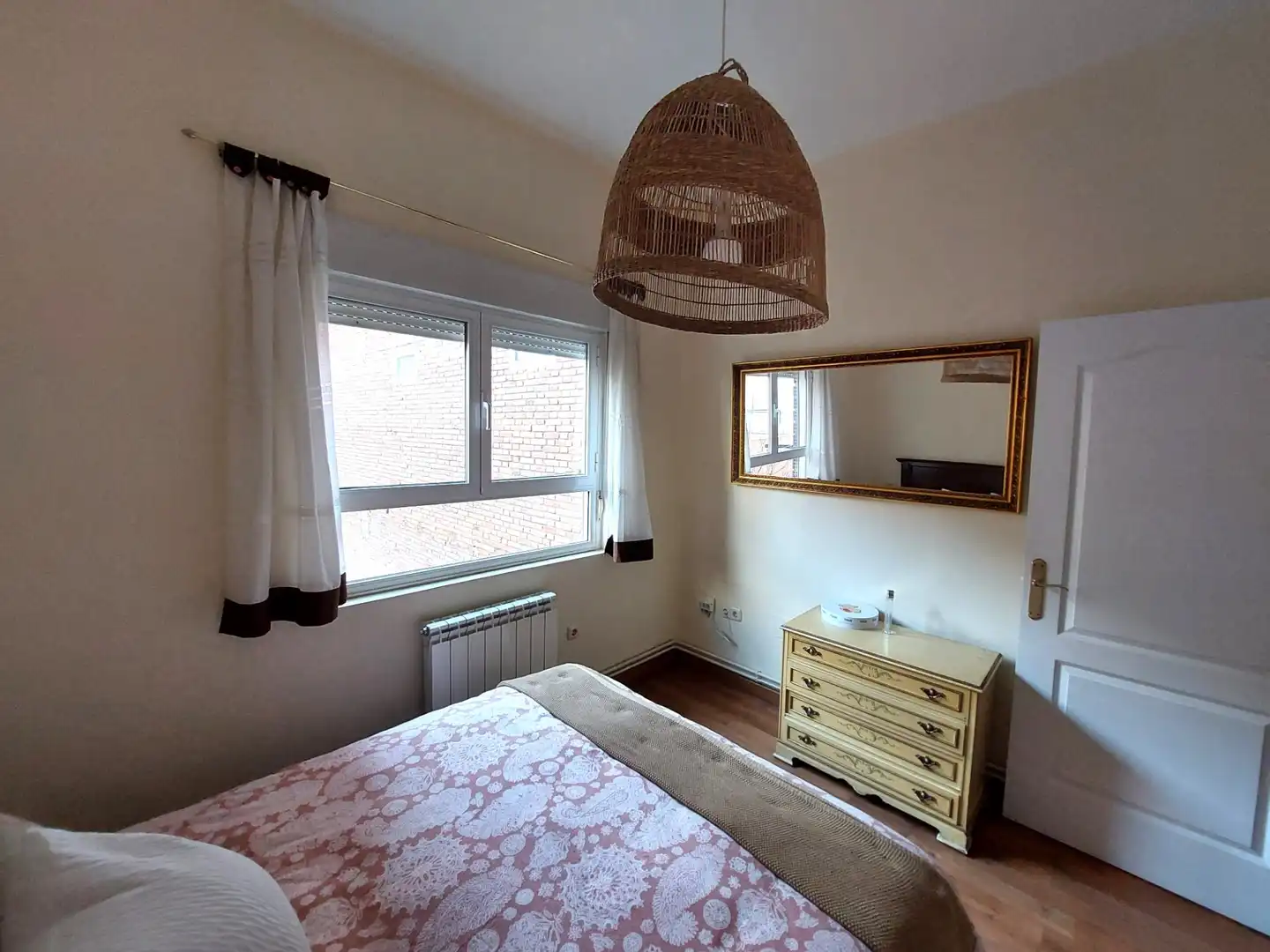 Schlafzimmer von Wohnung zum Verkauf in León Capital  mit Heizung, Privatgarten und Abstellraum