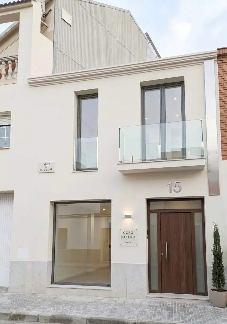 Casa adosada en venta en Carrer de l'Olivar, Castellbisbal