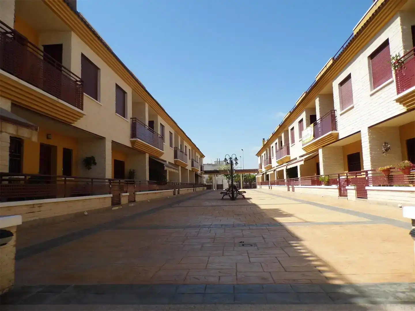 Vista exterior de Pis en venda en Orihuela amb Aire condicionat, Traster i Moblat