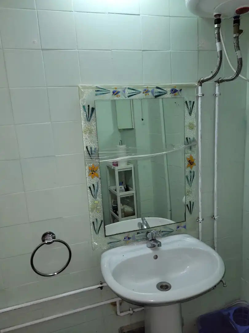 Baño de Piso para compartir en Cerro - Amate