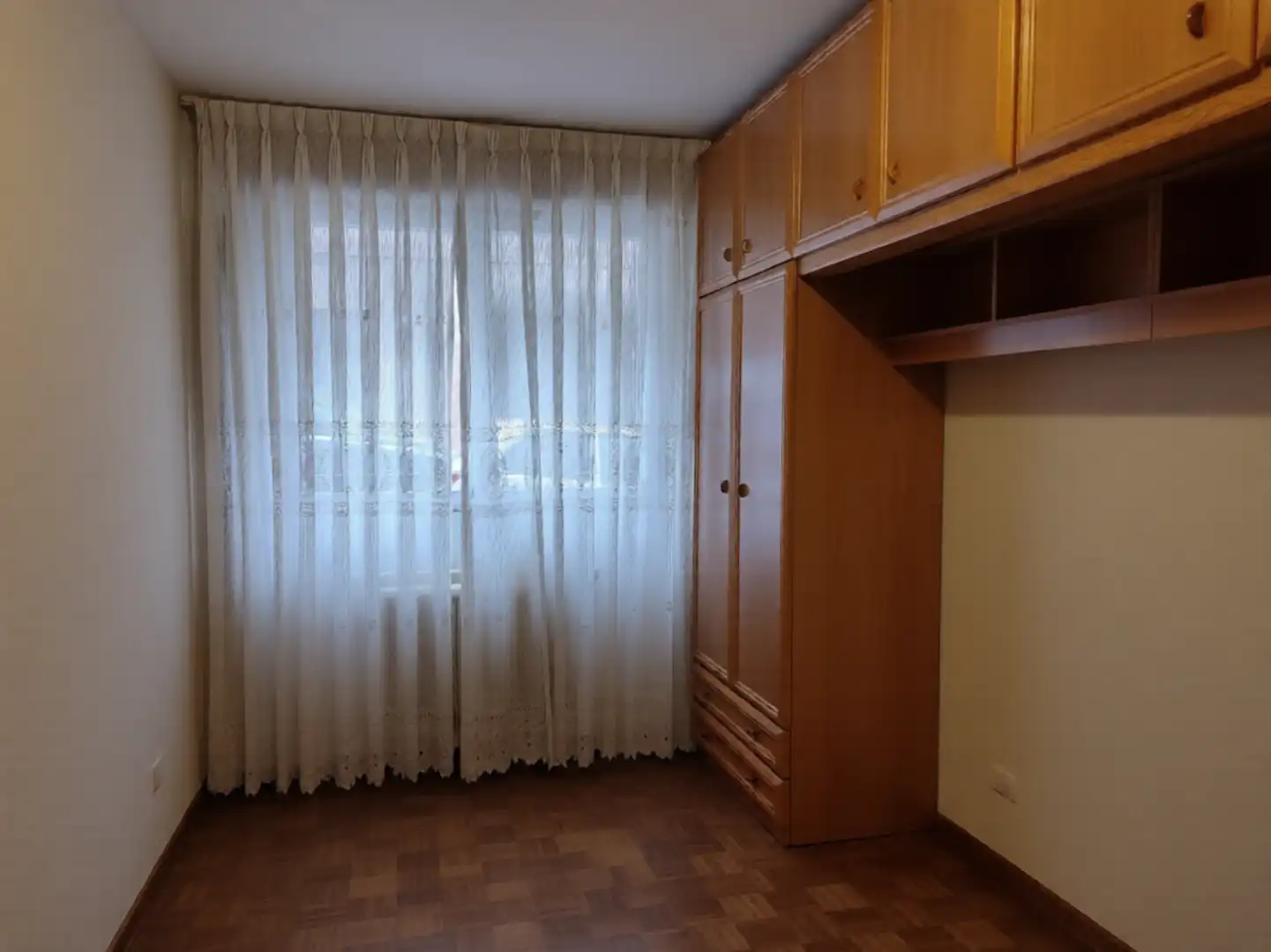 Bedroom of Flat for sale in Oviedo   with Heating