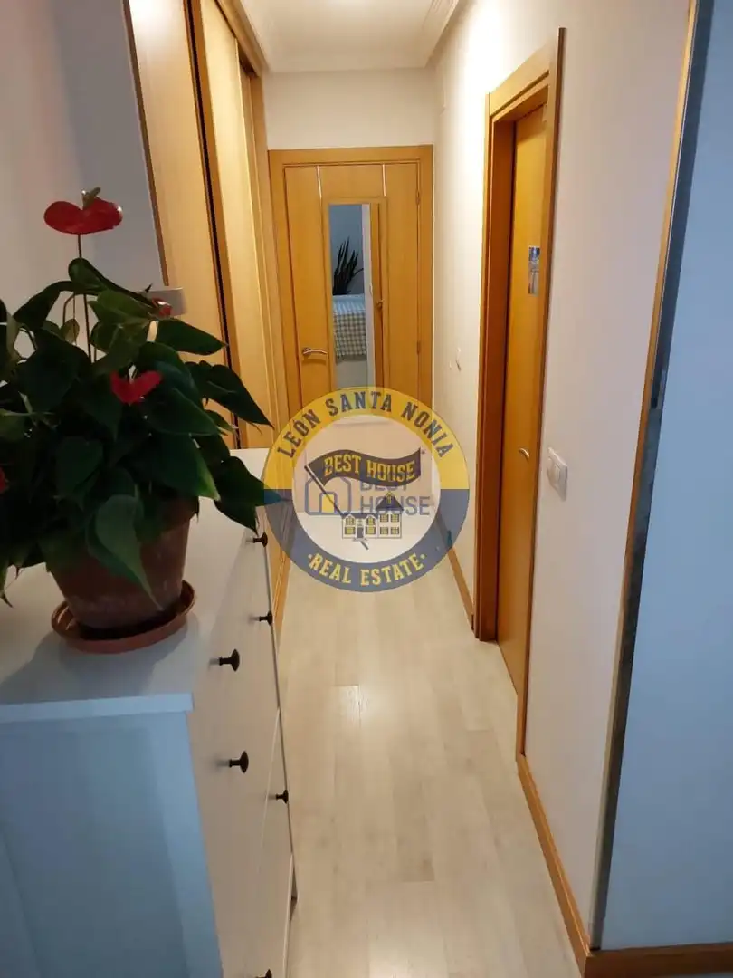 Flat with terrace for sale in Villaquilambre, imagen 6