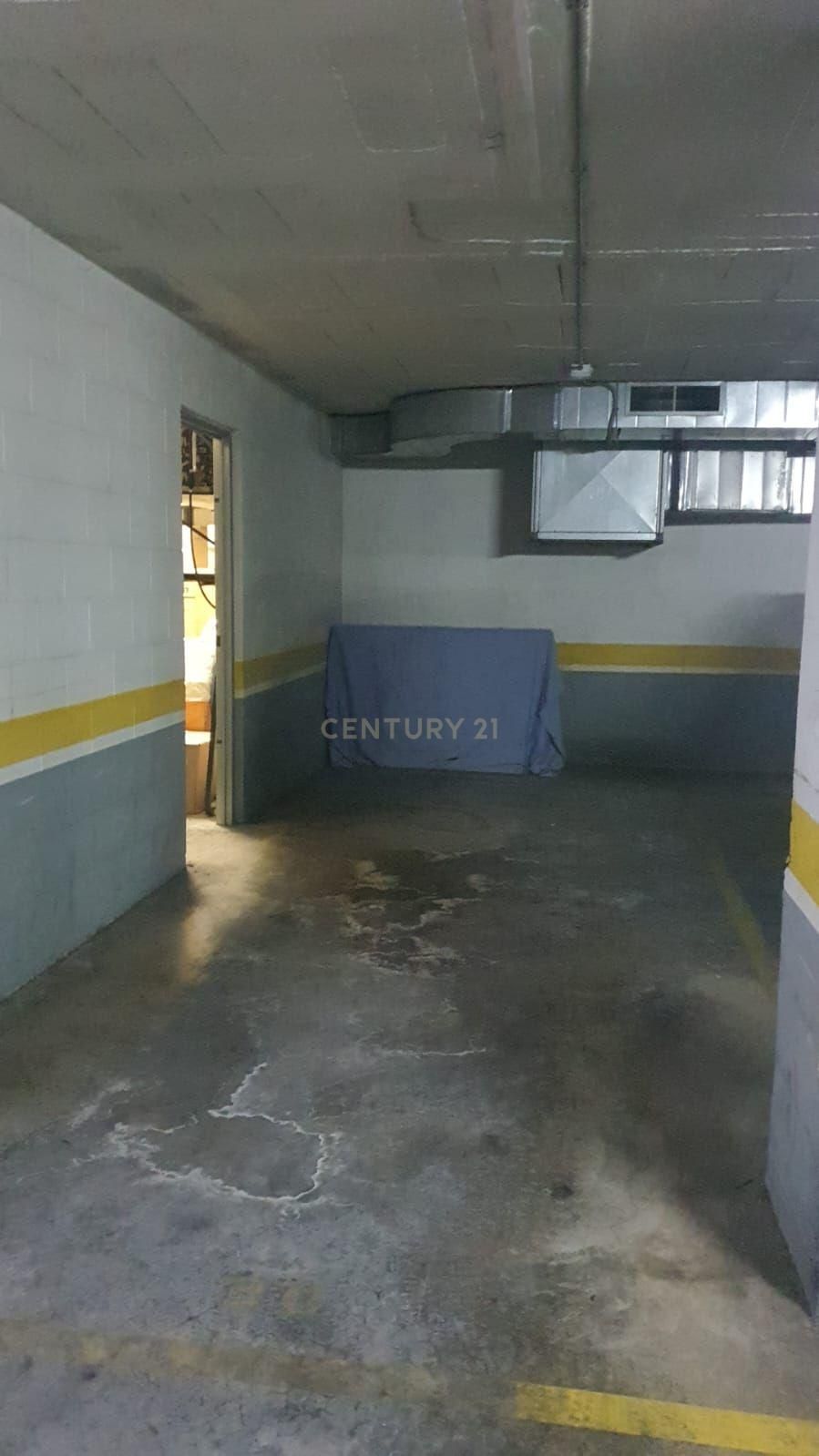 Garage for sale in Vallirana