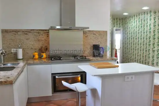 Cuina de Casa o xalet de lloguer en Sotogrande amb Aire condicionat, Calefacció i Jardí privat