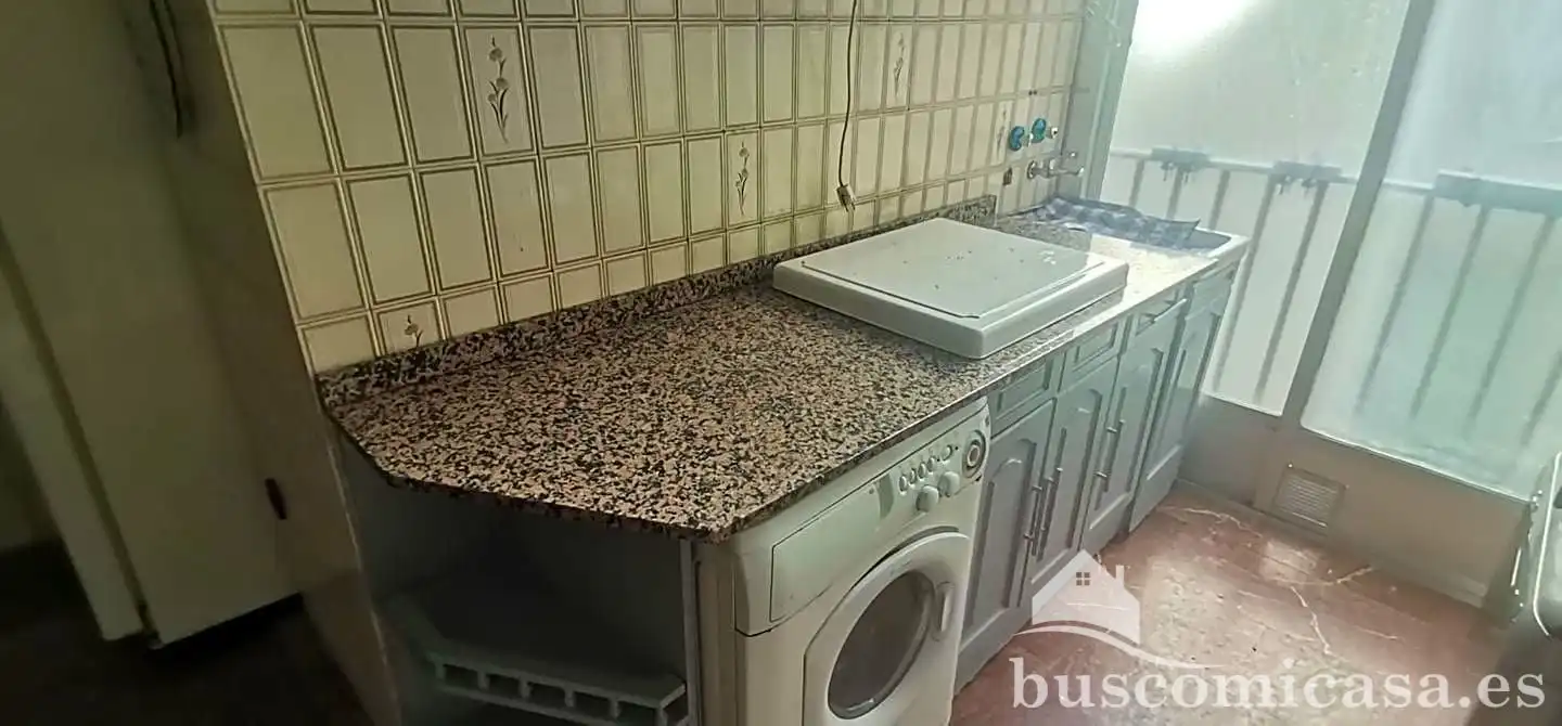 Piso de alquiler en Constitución, Linarejos