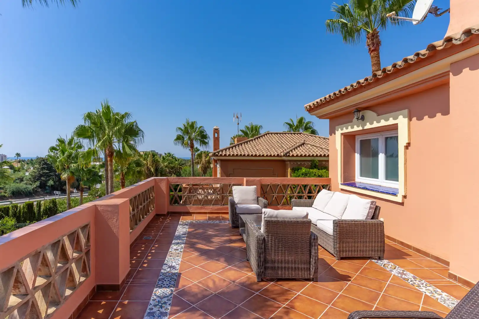 Terrassa de Casa o xalet en venda en Estepona