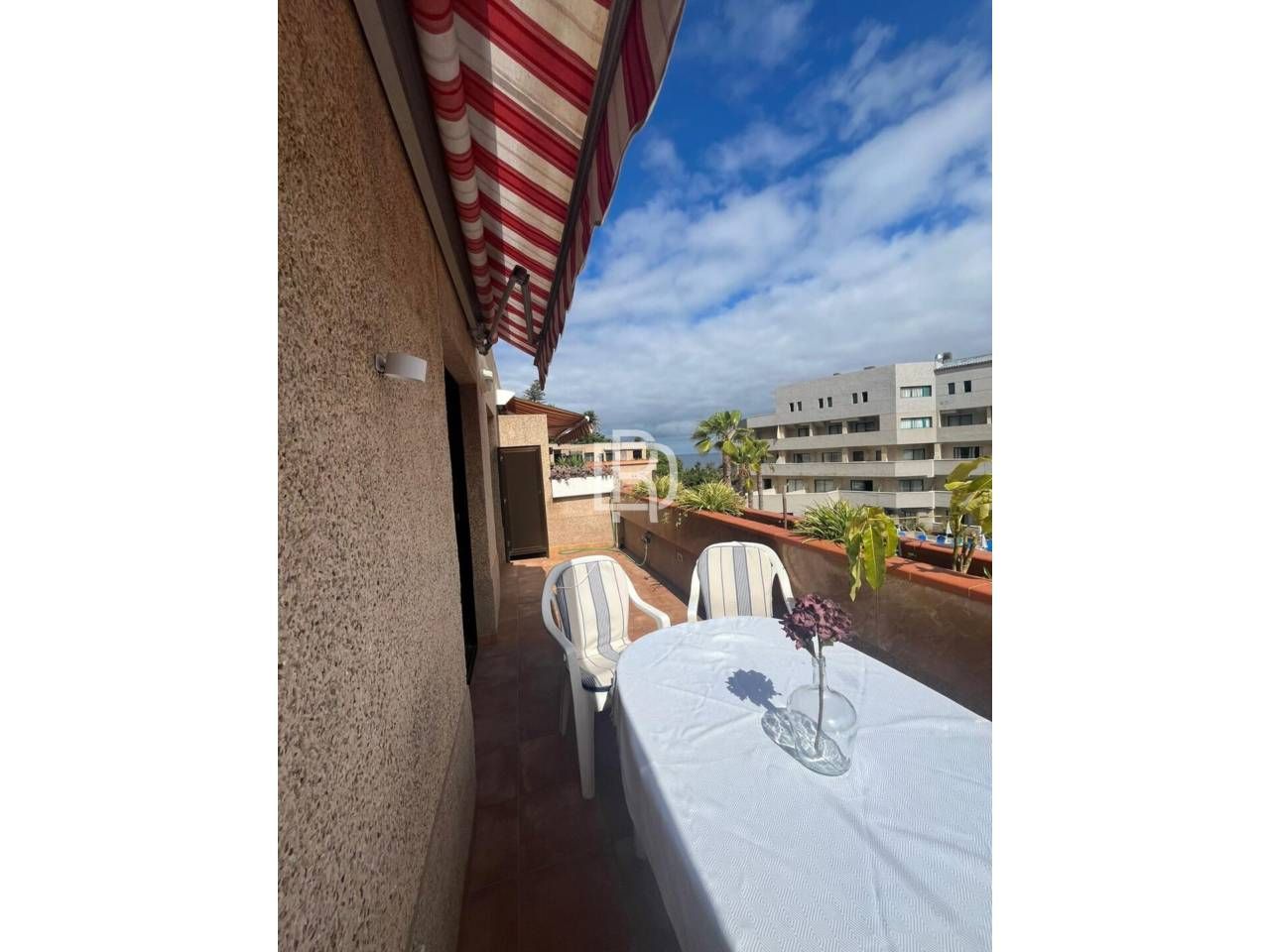 Terrassa de Pis de lloguer en Puerto de la Cruz amb Terrassa, Moblat i Piscina comunitària