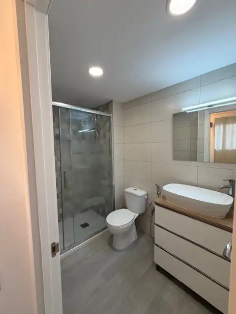 Bathroom of Flat for sale in Salou  with Terrace, Furnished and Balcony
