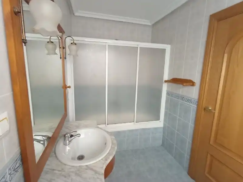 Baño de Piso en venta en La Carolina