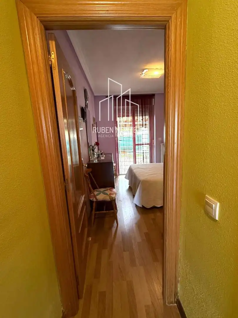Habitación de Apartamento en venta en Salamanca con Calefacción y Terraza