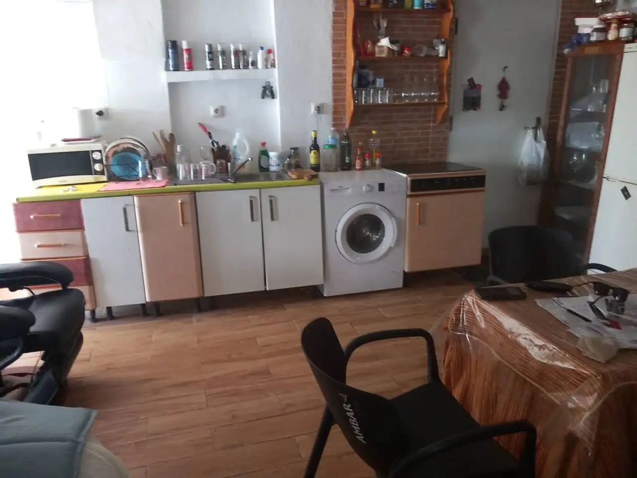 Cuina de Casa o xalet en venda en Alcalá de Guadaira amb Aire condicionat, Calefacció i Jardí privat