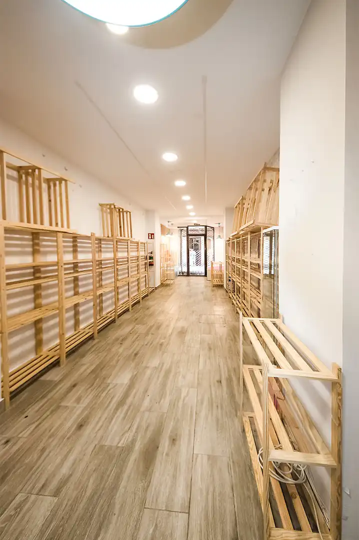 Local comercial de lloguer a Korreo Kalea