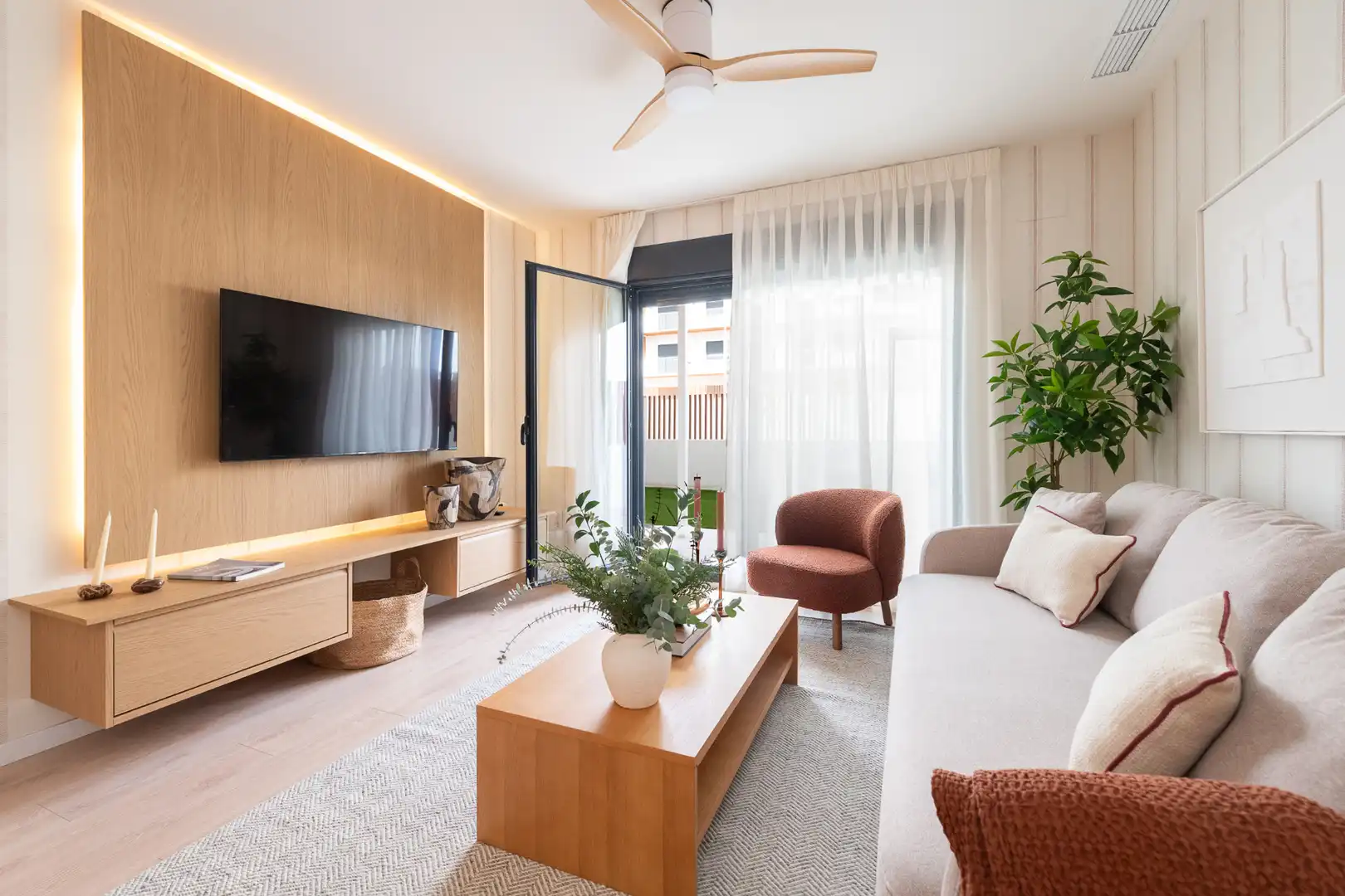 Wohnung zum Verkauf in Calle Estacion de los Prados, 47, Distrito Zeta - Recinto Ferial Cortijo de Torres
