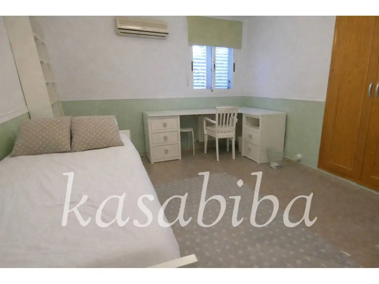 Habitación de Casa o chalet en venta en Chiva con Aire acondicionado, Calefacción y Jardín privado