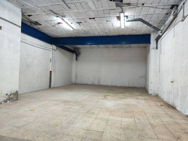 Local comercial en Alquiler en Les Arenes - La Grípia  Can Montllor