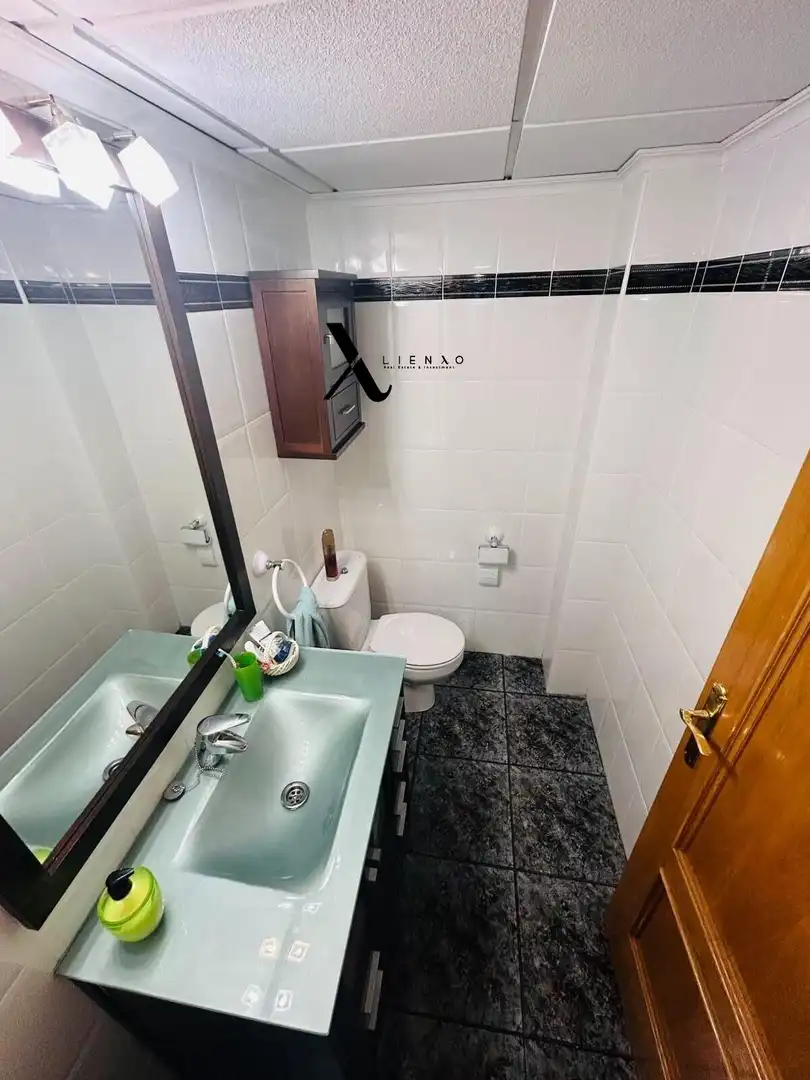 Bany de Dúplex en venda en Lorca amb Aire condicionat, Jardí privat i Terrassa