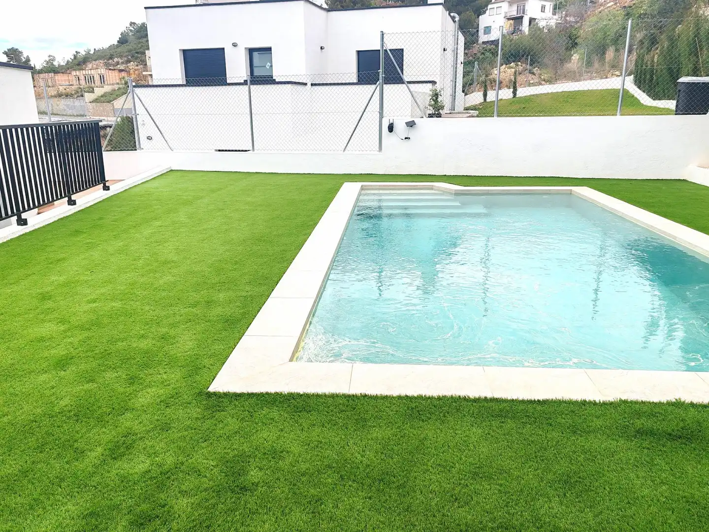 Swimming pool of Houses for sale in Calafell  with Air Conditioner, Heating and Terrace