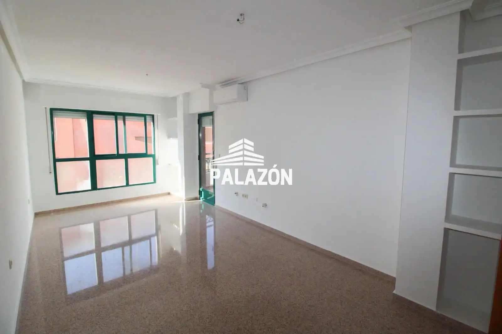 Piso en venta en Crevillent