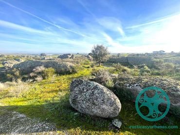Terreny rústic en venda a Casar de Cáceres