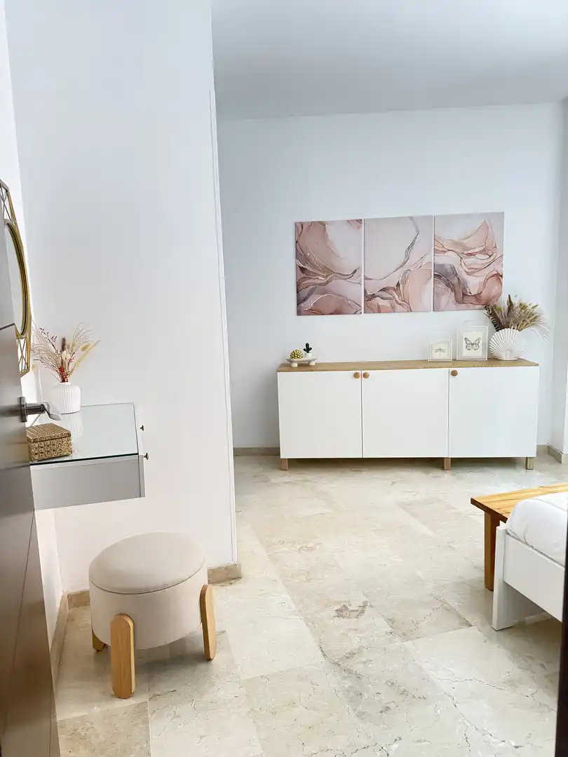 Badezimmer von Erdgeschoss zur Miete in Torremolinos mit Klimaanlage, Terrasse und Möbliert