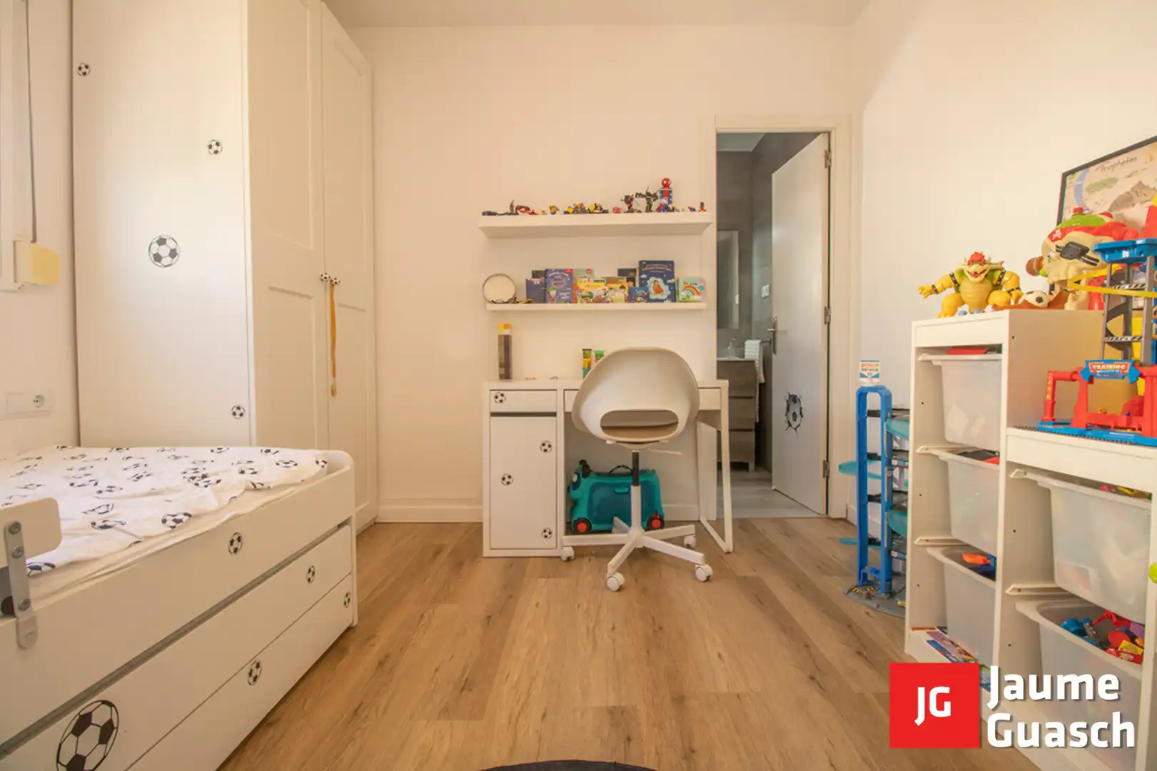Detached homes for sale in La Pobla de Montornès    with Heating, Private garden and Parquet flooring
