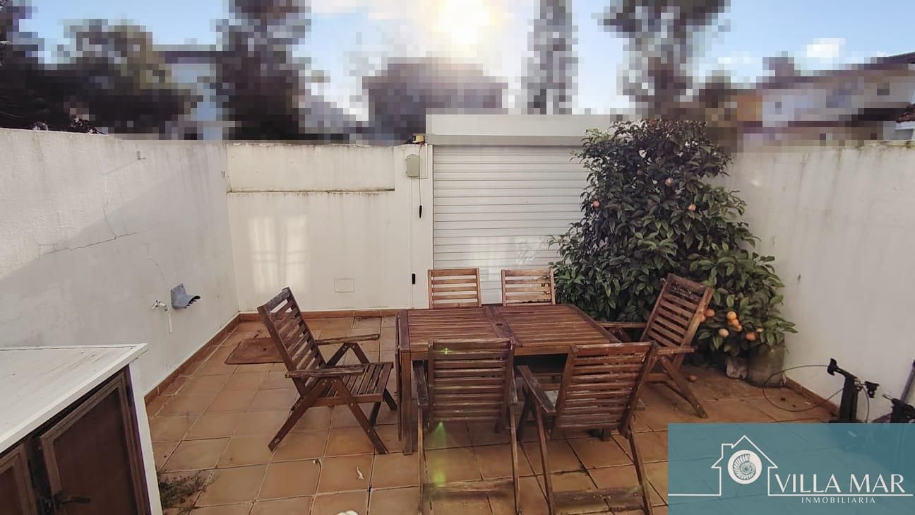 Terrace of Single-family semi-detached for sale in Rota