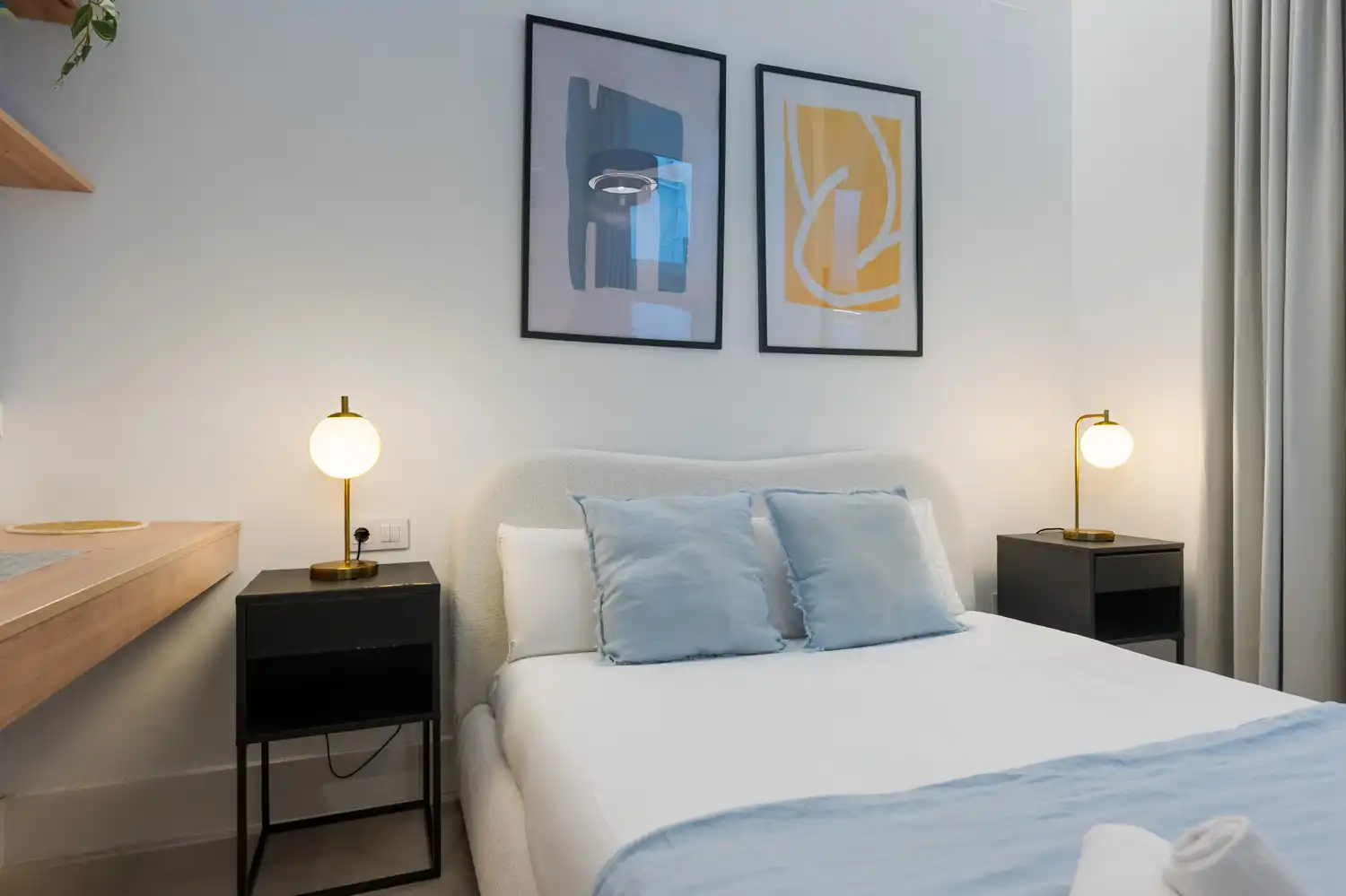Habitación de Apartamento en venta en Sevilla con Aire acondicionado, Calefacción y Amueblado
