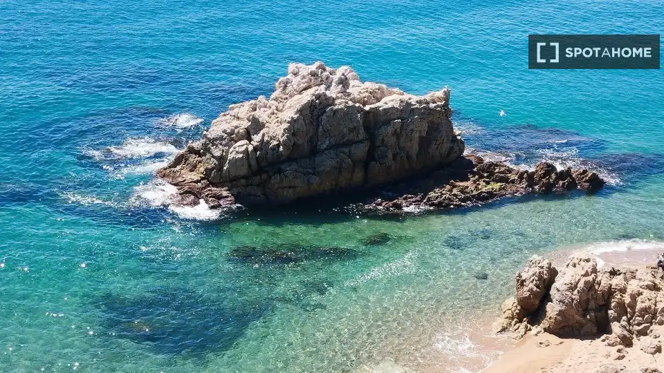 Wohnung zur Miete in Sant Cebrià de Vallalta mit Klimaanlage, Heizung und Möbliert