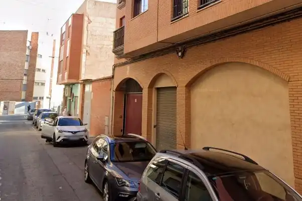 Vista exterior de Local en venta en Almazora / Almassora