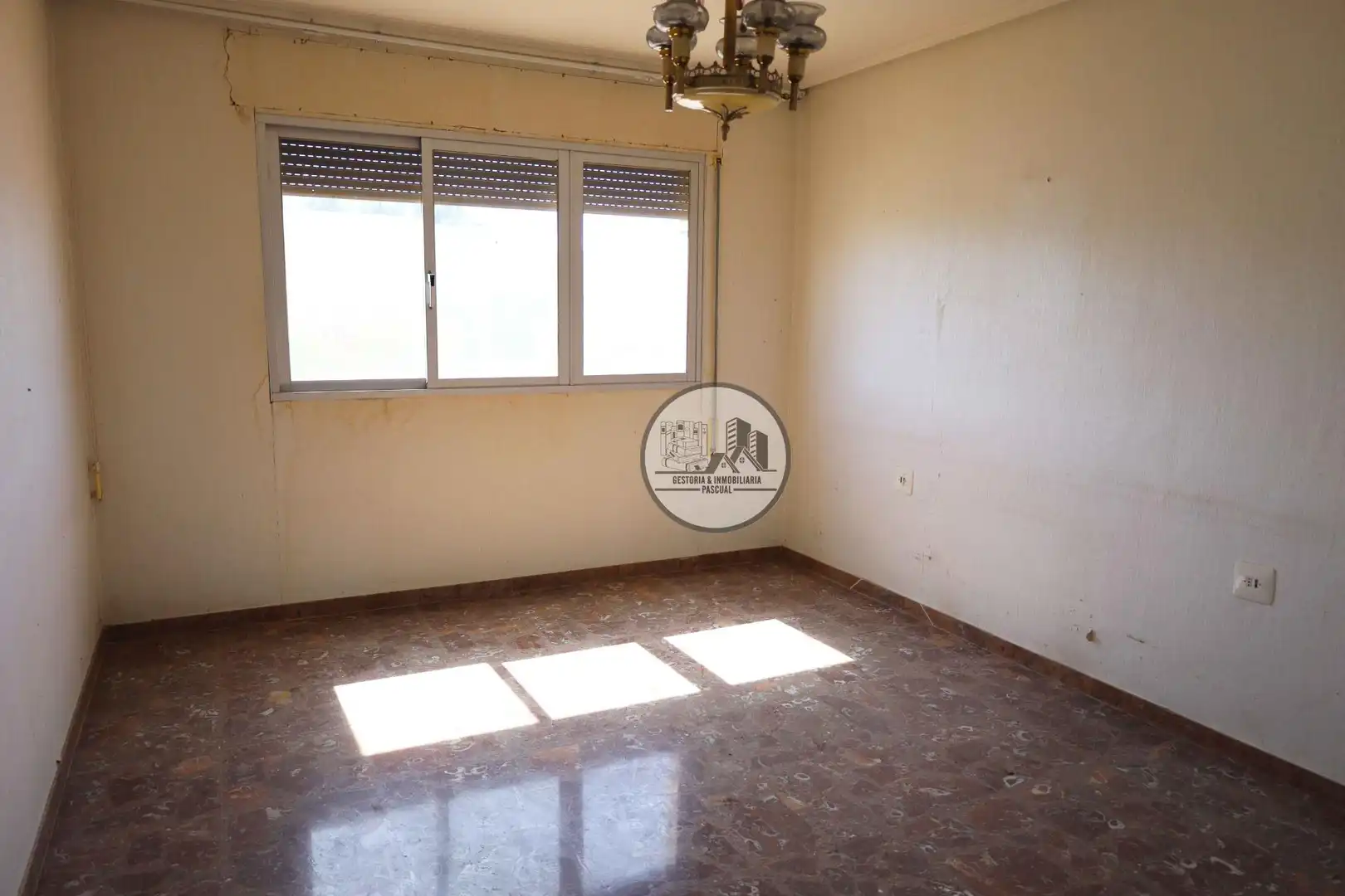 Habitación de Casa o chalet en venta en Híjar con Calefacción, Jardín privado y Terraza