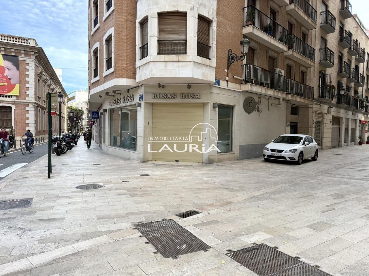 Exterior view of Premises to rent in  Valencia Capital  with Air Conditioner