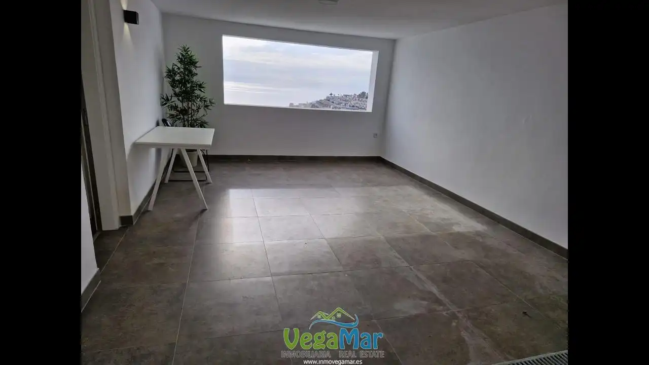 Houses for sale in Almuñécar  with Terrace and Swimming Pool
