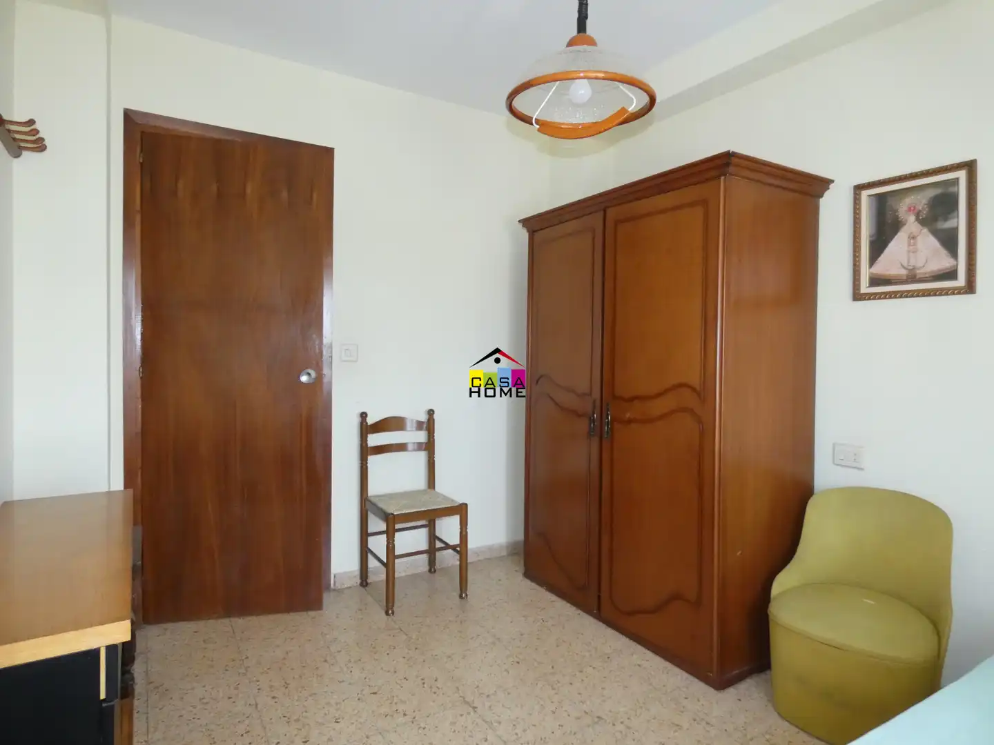 Habitación de Piso en venta en Castellón de la Plana / Castelló de la Plana con Amueblado y Balcón