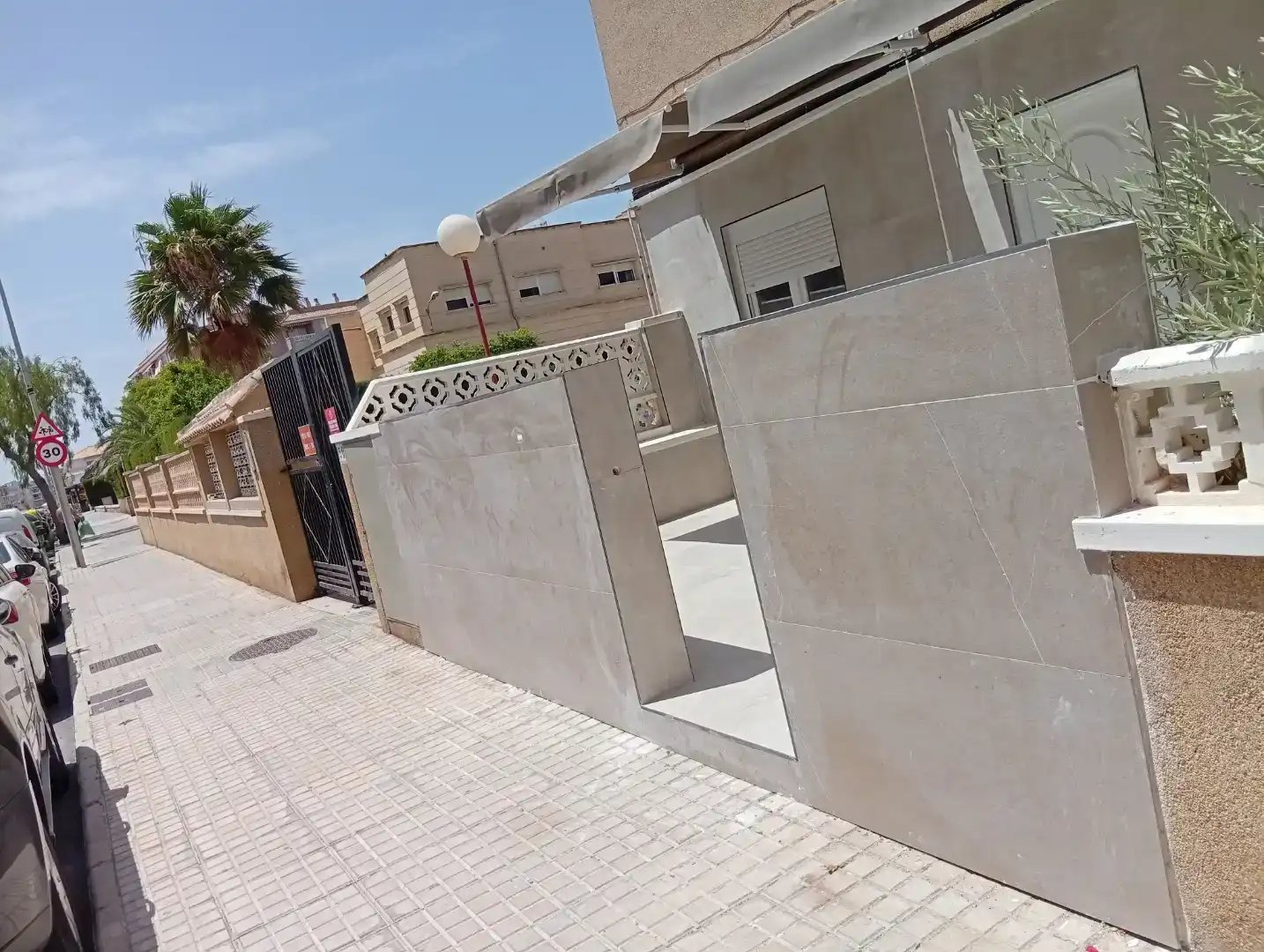 Vista exterior de Loft en venda en Santa Pola amb Balcó