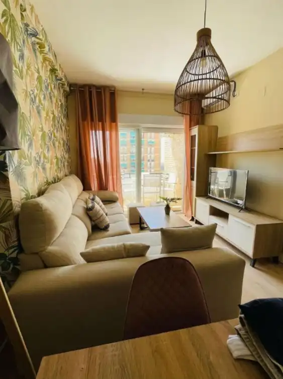 Living room of Flat for rent in Granada  with Air Conditioner, Furnished and Oven