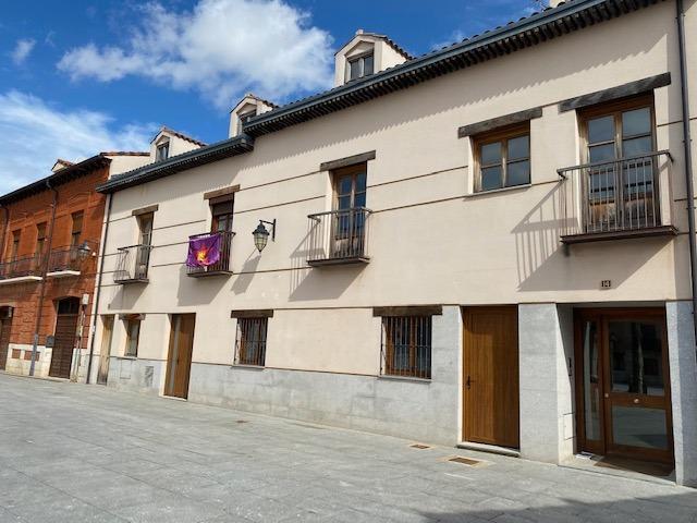 Photo 1 of Duplex for sale in Plaza Mayor, Simancas, Valladolid