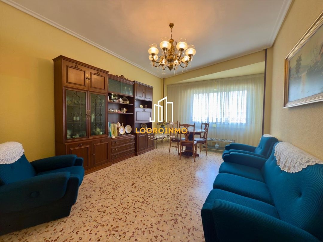 Living room of Flat for sale in  Logroño  with Heating