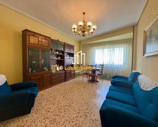Sala d'estar de Pis en venda en  Logroño amb Calefacció