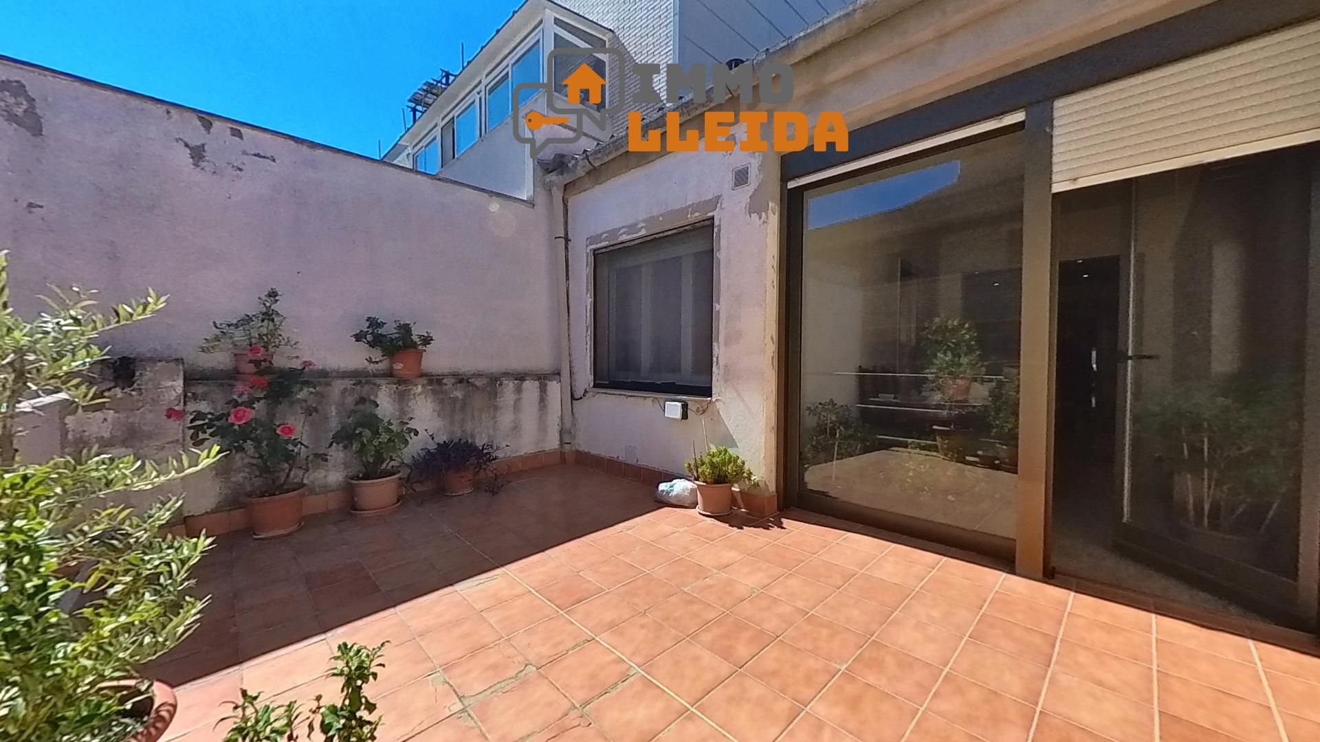Exterior view of Single-family semi-detached for sale in Alcoletge  with Heating, Terrace and Storage room