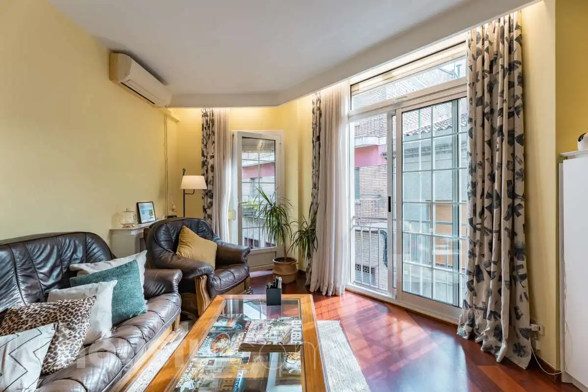 Piso con terraza en venta en Calle Creus ., imagen 4