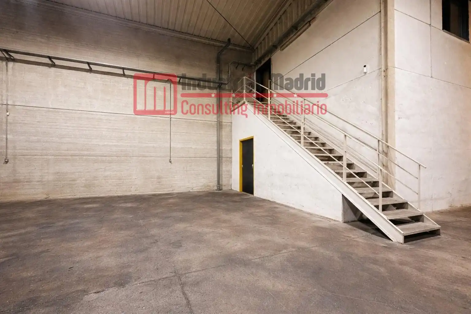 Exterior view of Industrial buildings for sale in Loeches