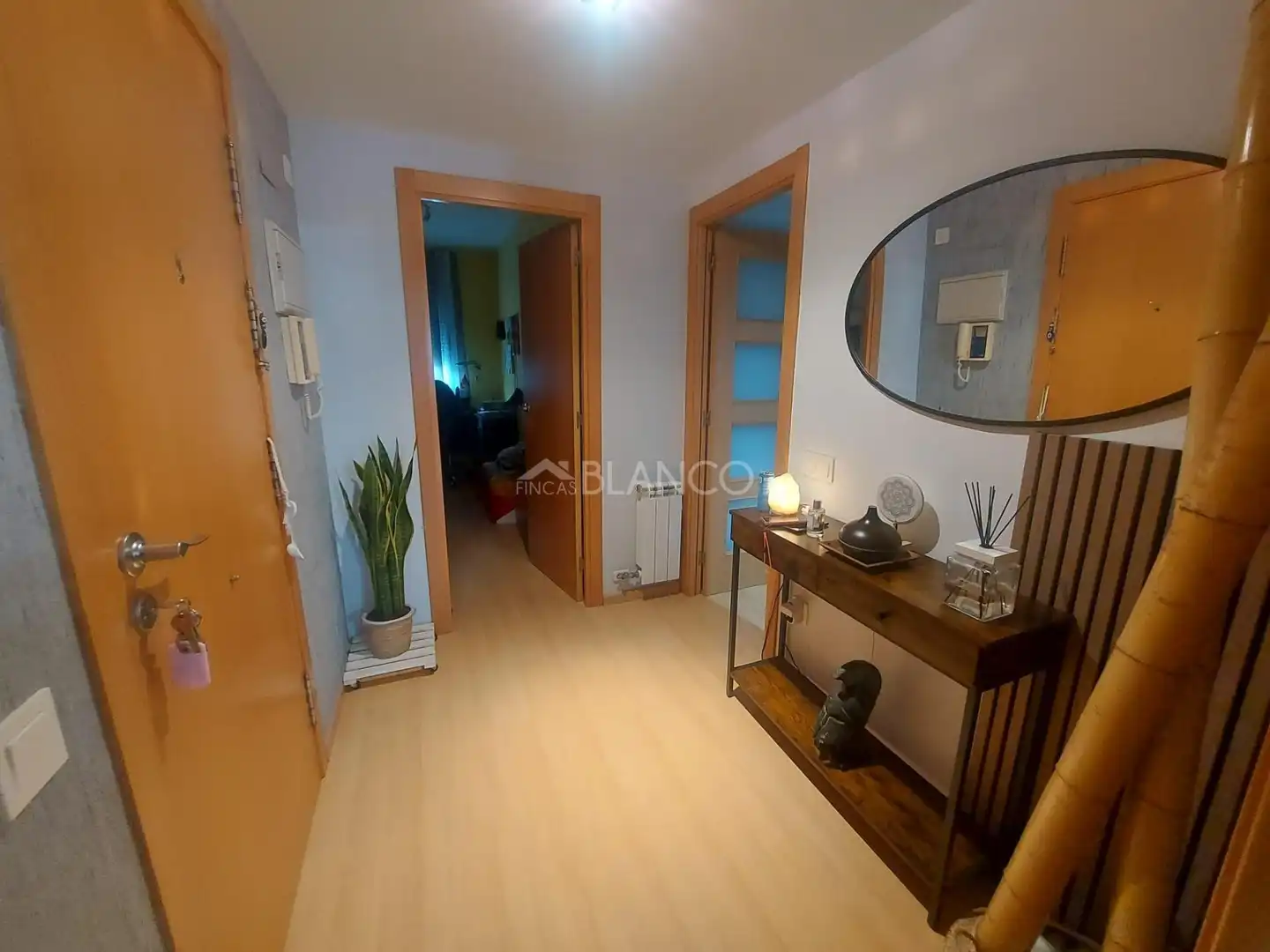 Piso en venta en Abrera